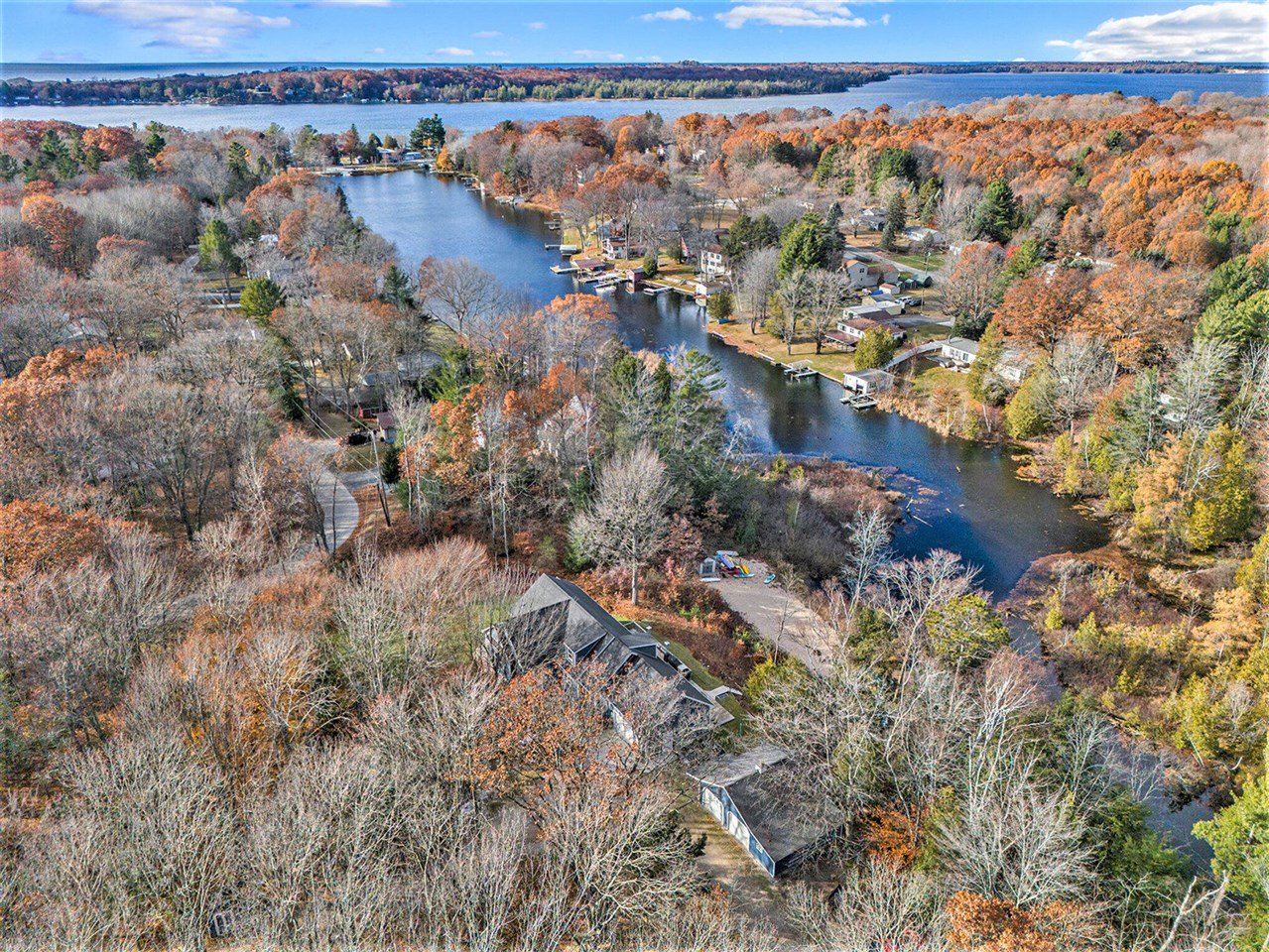 6774 Mears Road, Ludington, MI, 49431-9469