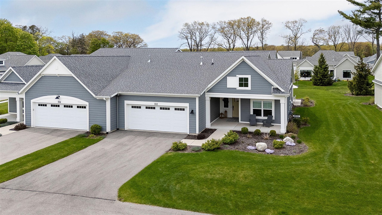 152 Jeans Meadow Court, Holland, MI, 49424