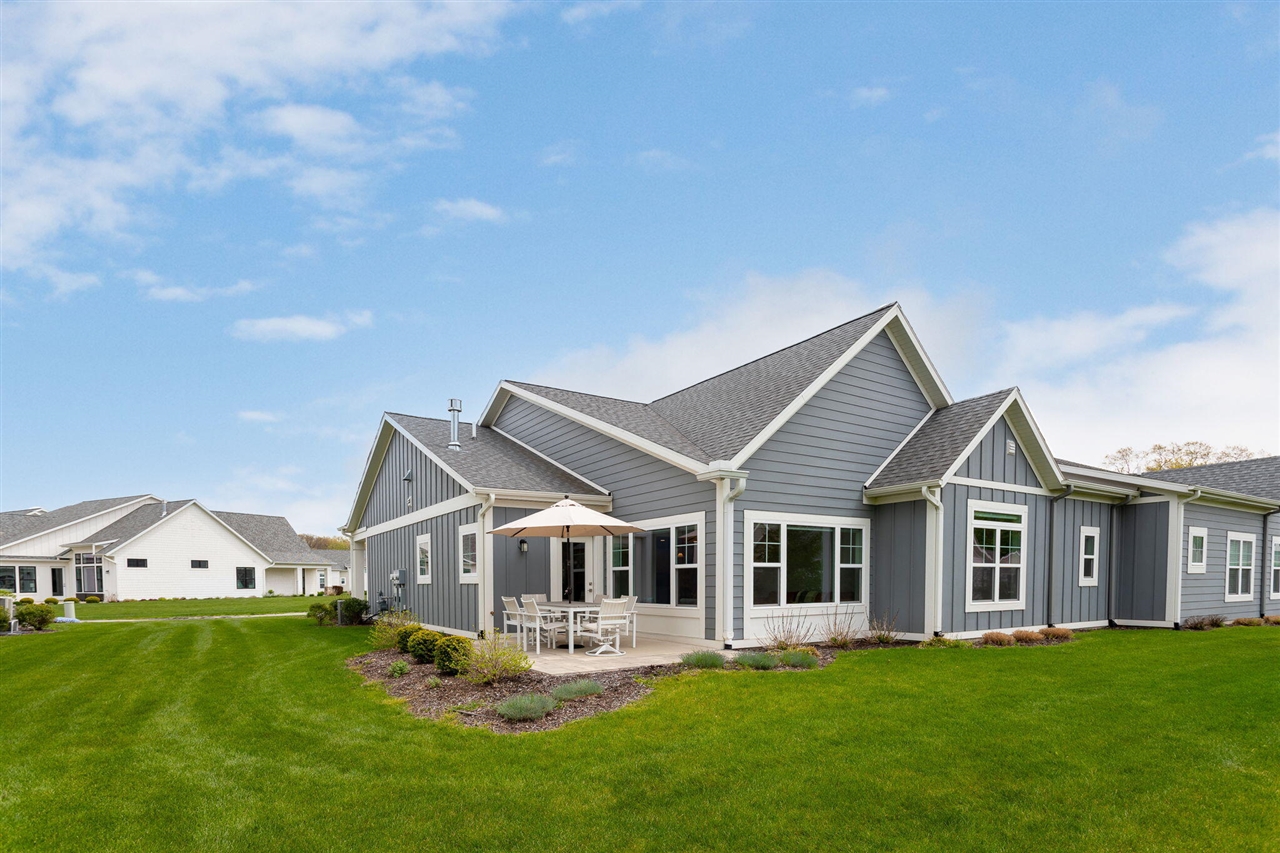 152 Jeans Meadow Court, Holland, MI, 49424