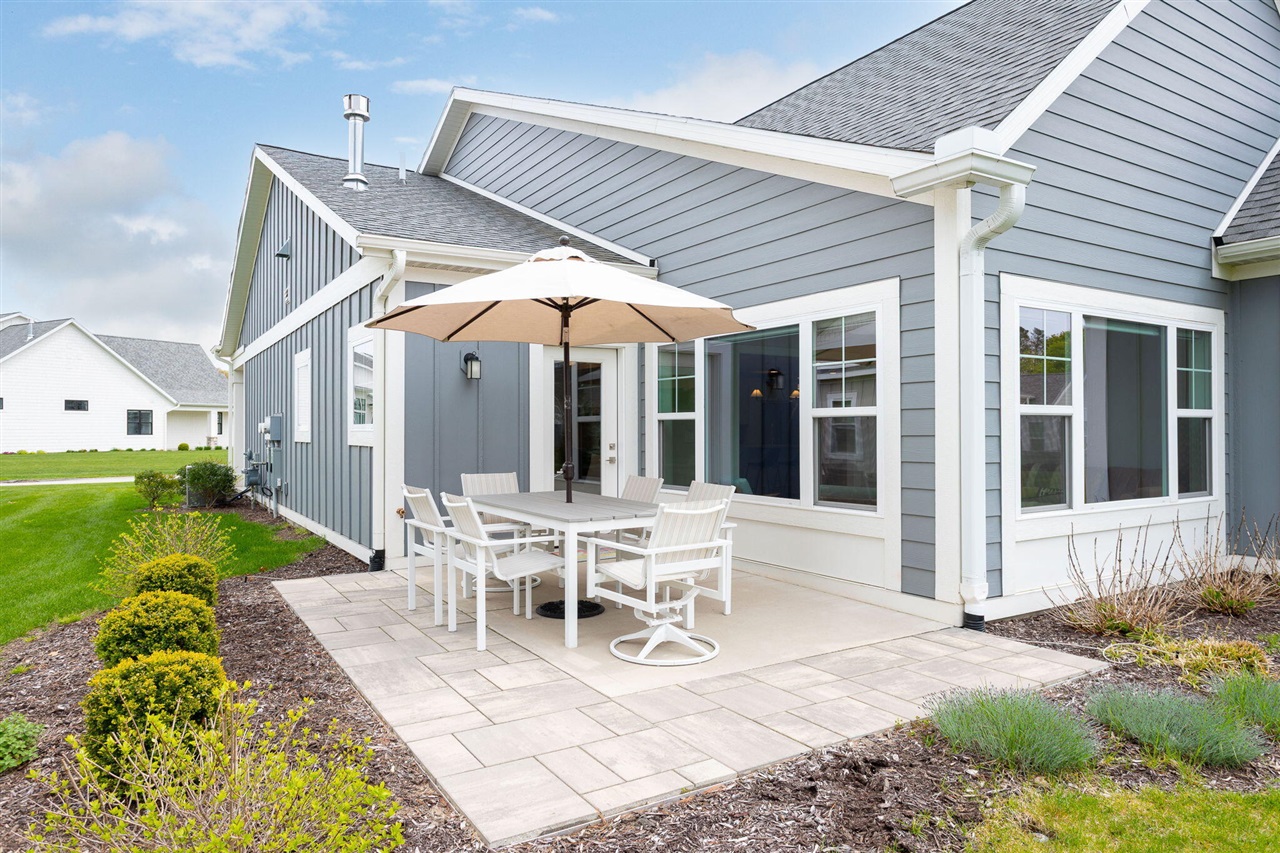 152 Jeans Meadow Court, Holland, MI, 49424