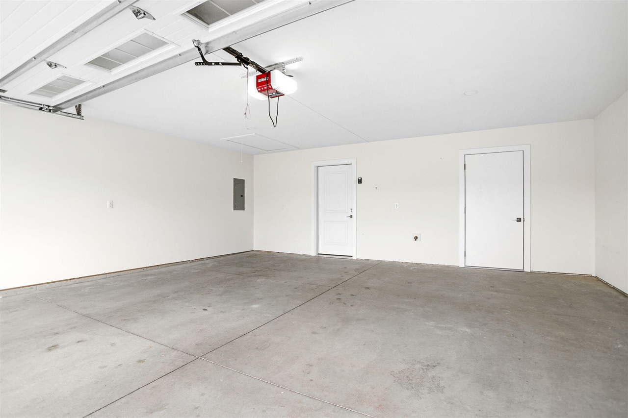 152 Jeans Meadow Court, Holland, MI, 49424
