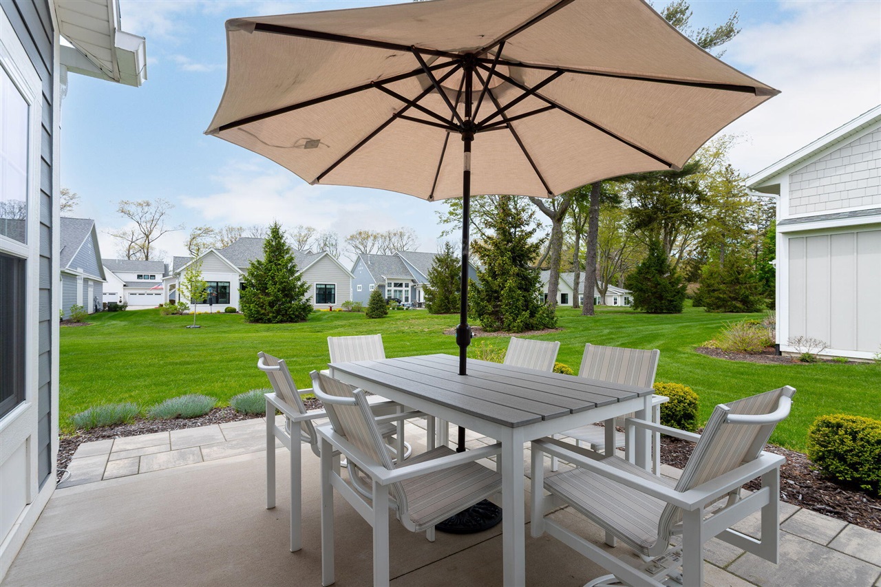 152 Jeans Meadow Court, Holland, MI, 49424