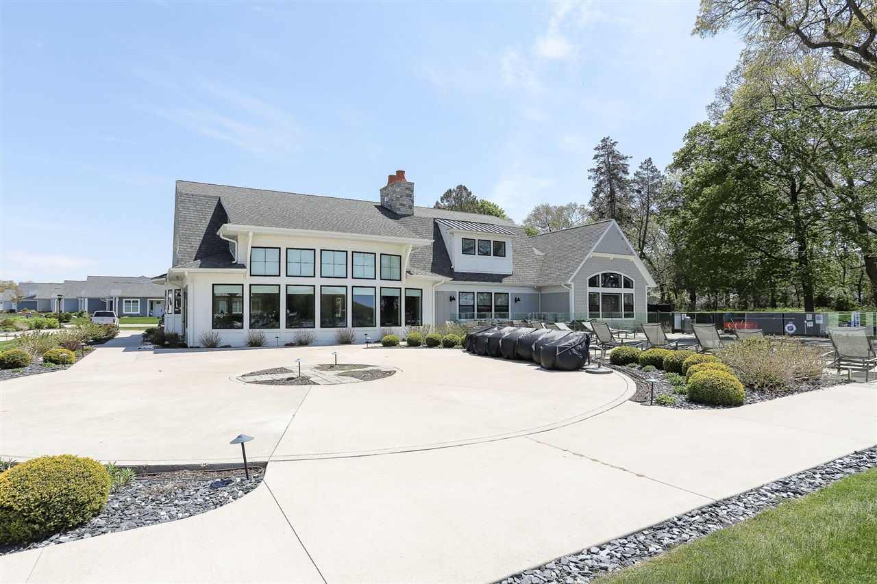 152 Jeans Meadow Court, Holland, MI, 49424