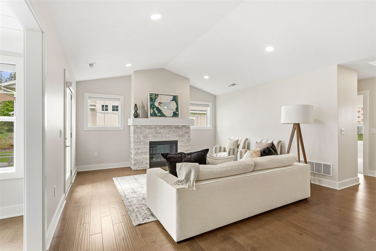 152 Jeans Meadow Court, Holland, MI, 49424