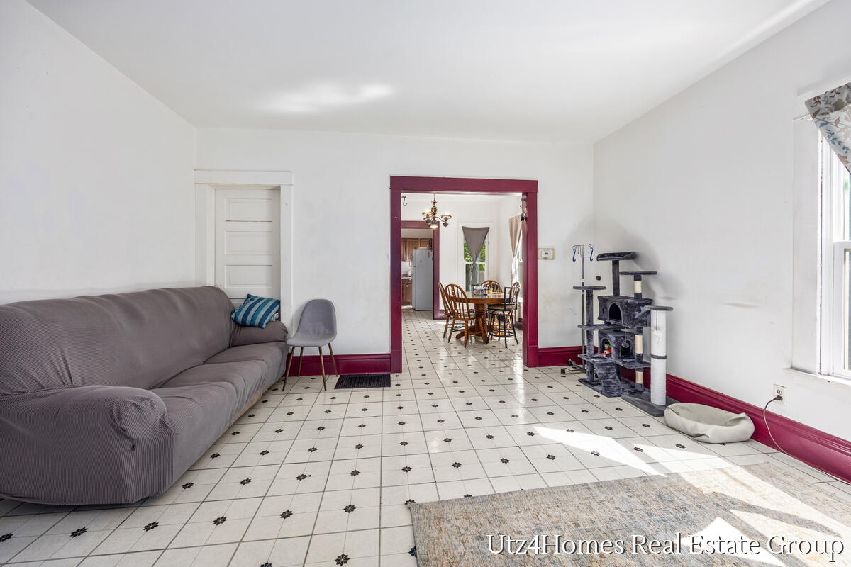 139 Sutton Street, Grand Rapids, MI, 49507-2932