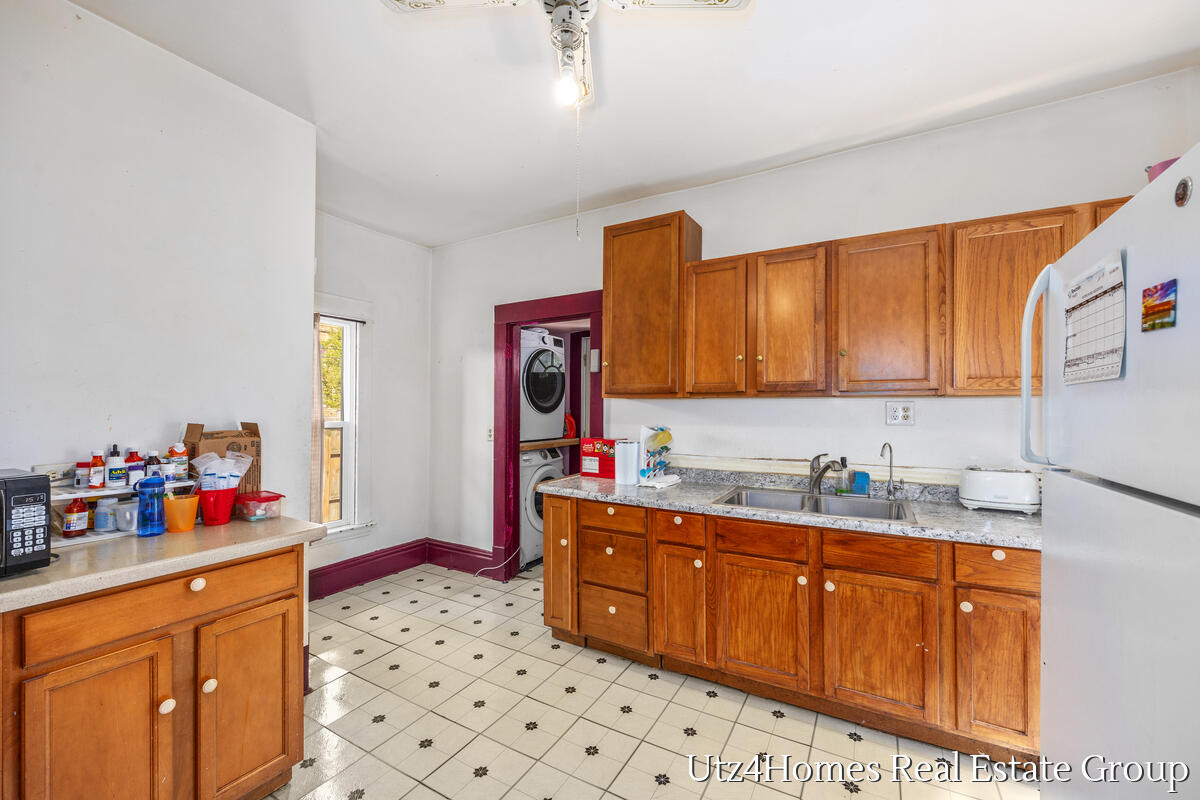 139 Sutton Street, Grand Rapids, MI, 49507-2932