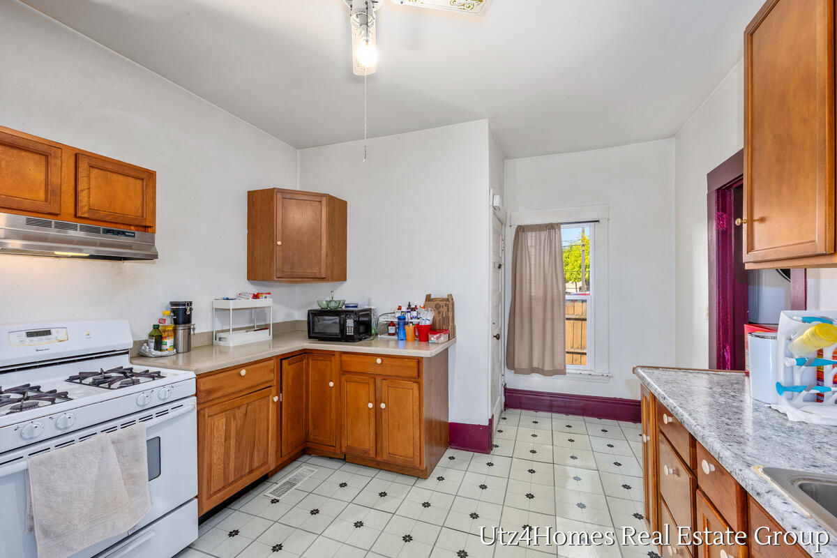 139 Sutton Street, Grand Rapids, MI, 49507-2932