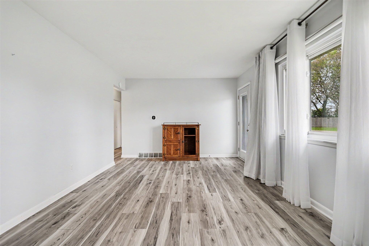 3550 Leonard Street, Jackson, MI, 49202