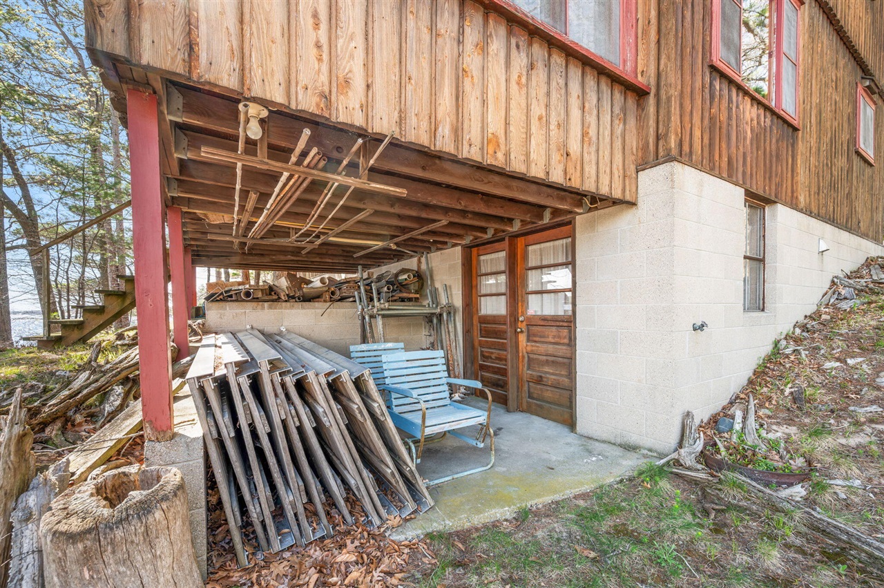 5717 W Pleasant Hill Road, Free Soil, MI, 49411-9724
