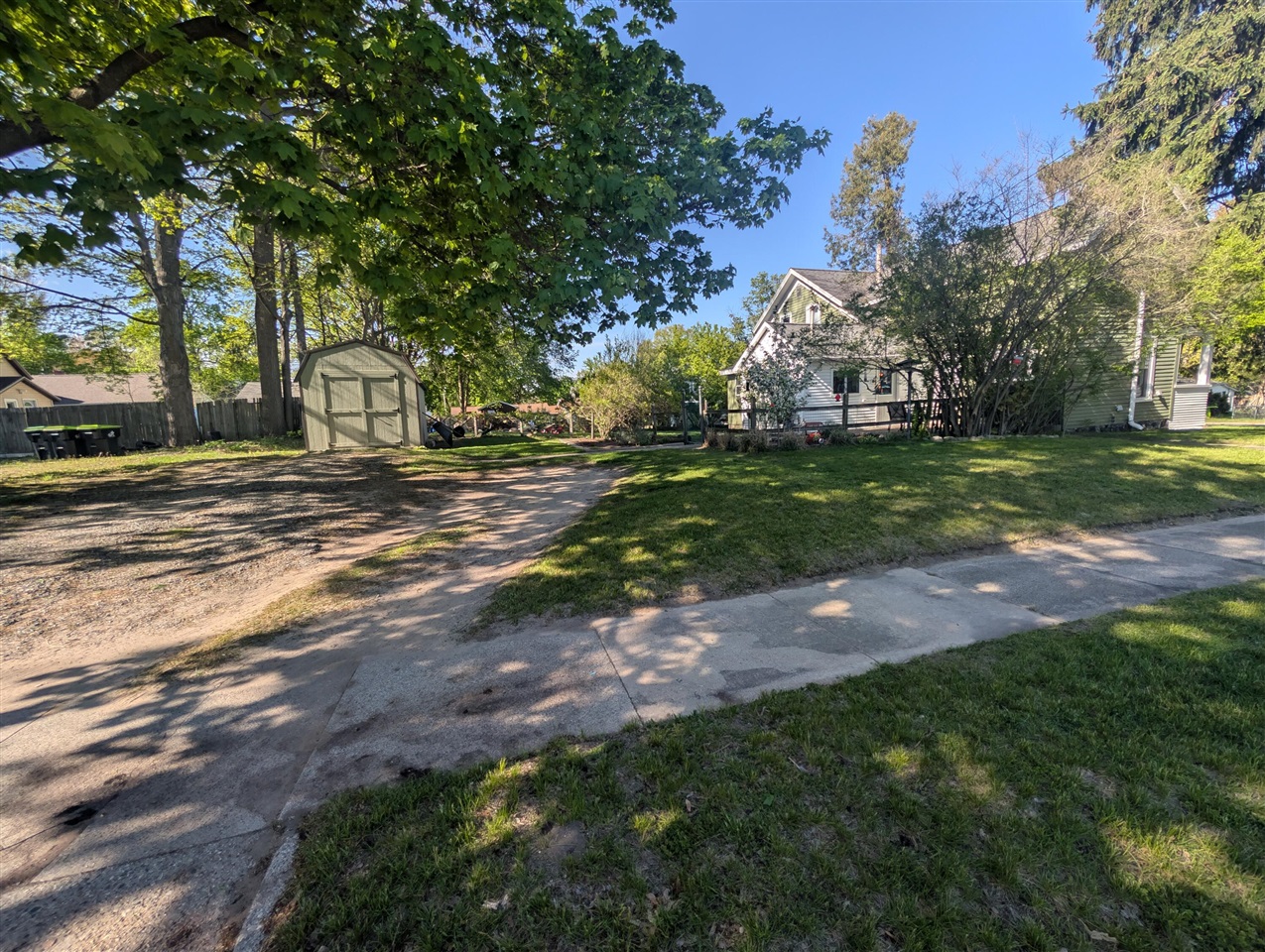 301 N Smith Street, Greenville, MI, 48838-1821