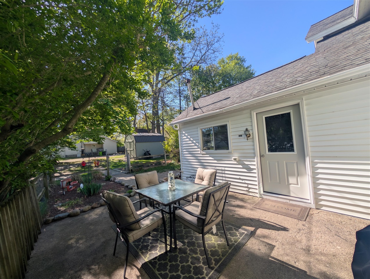 301 N Smith Street, Greenville, MI, 48838-1821
