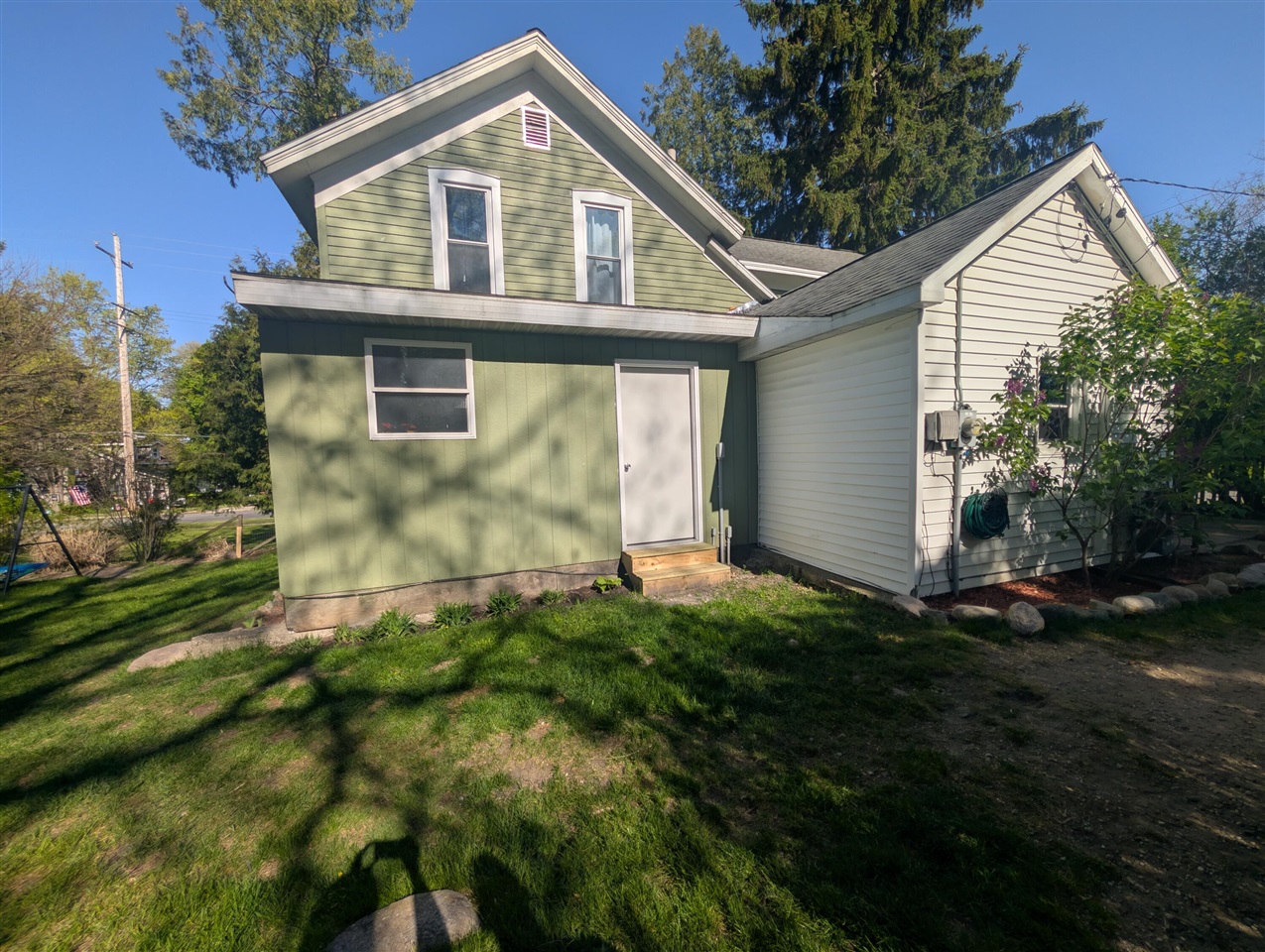 301 N Smith Street, Greenville, MI, 48838-1821