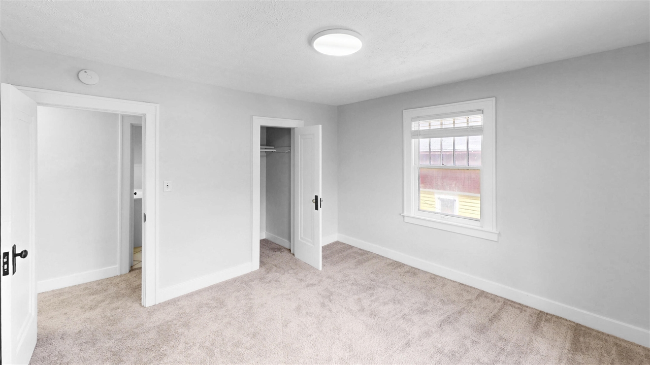 1107 Neland Avenue, Grand Rapids, MI, 49507-1442