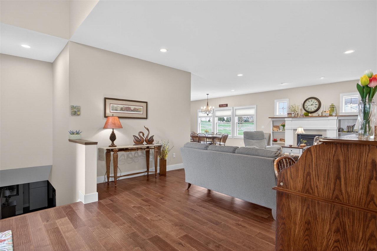 10037 Whitetail Lane, Jackson, MI, 49201-7261
