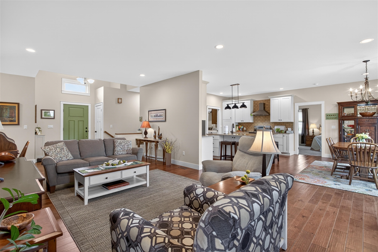 10037 Whitetail Lane, Jackson, MI, 49201-7261