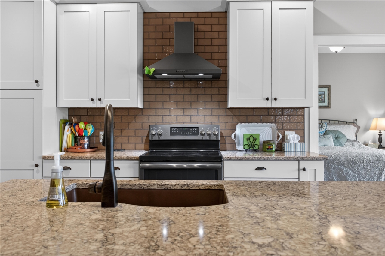 10037 Whitetail Lane, Jackson, MI, 49201-7261