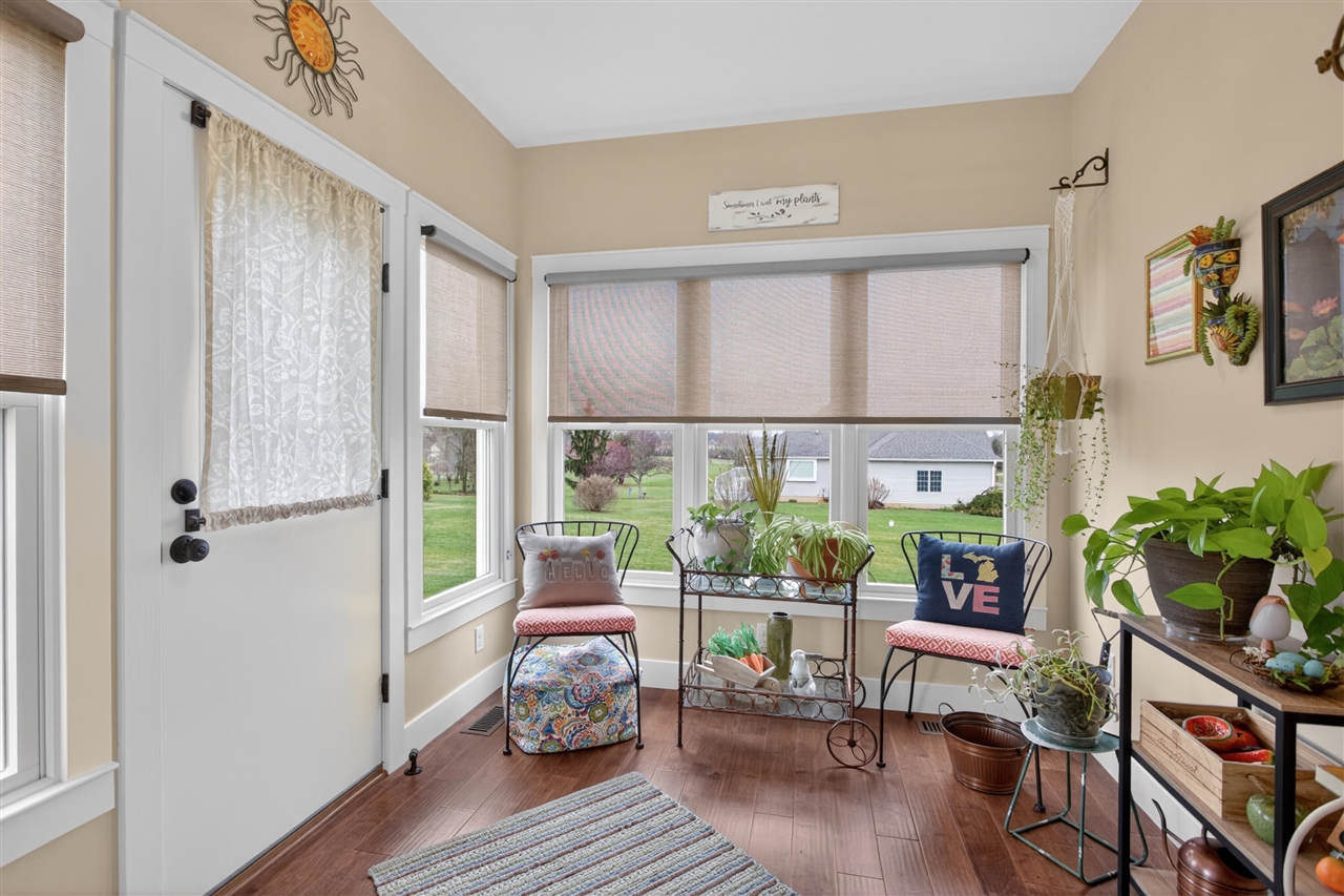 10037 Whitetail Lane, Jackson, MI, 49201-7261