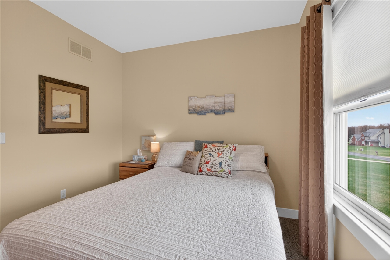 10037 Whitetail Lane, Jackson, MI, 49201-7261