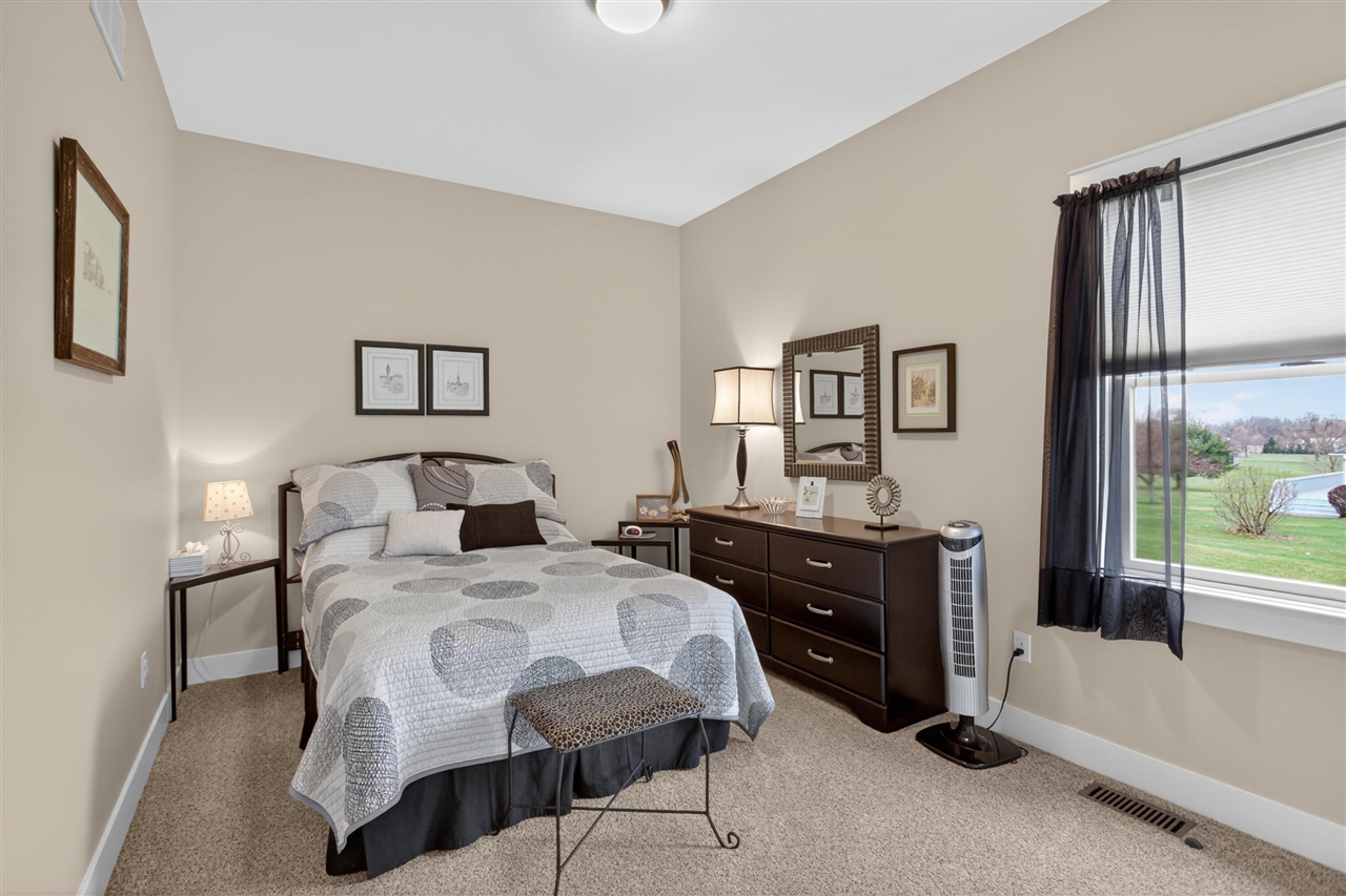 10037 Whitetail Lane, Jackson, MI, 49201-7261