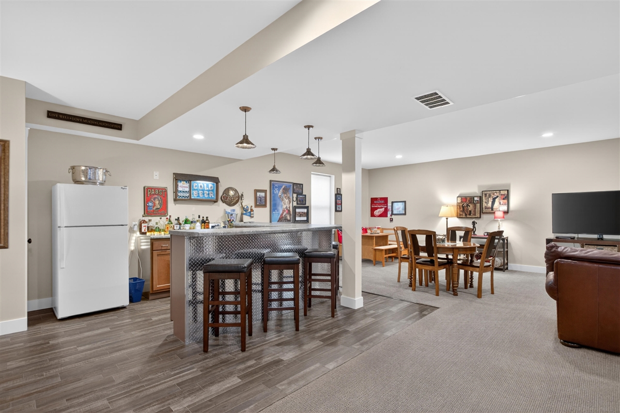 10037 Whitetail Lane, Jackson, MI, 49201-7261