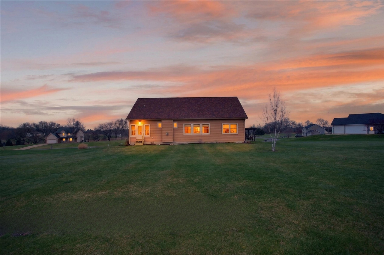 10037 Whitetail Lane, Jackson, MI, 49201-7261