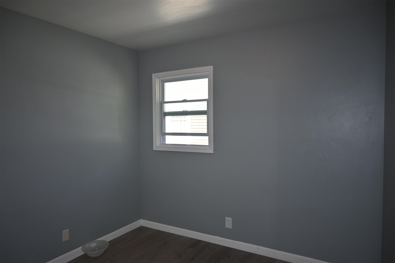 1181 Allen Avenue, Muskegon, MI, 49442-3704