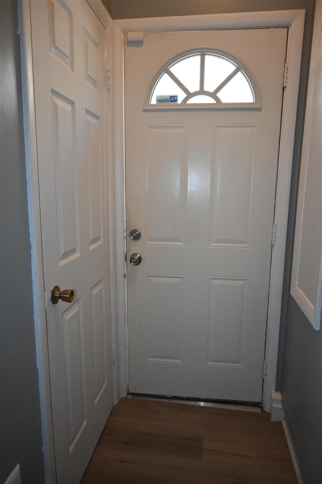 1181 Allen Avenue, Muskegon, MI, 49442-3704