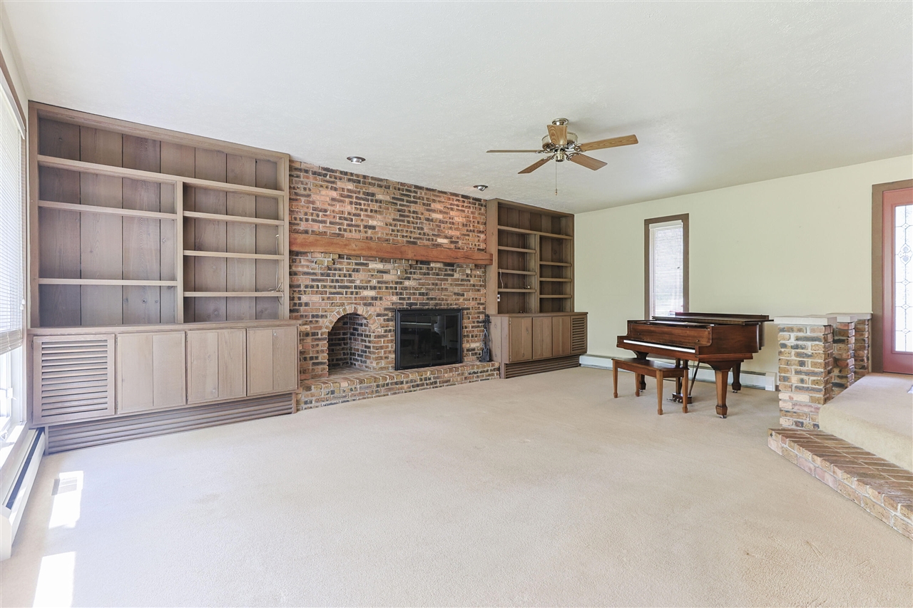 4th image of 125 Scenic View Dr, Niles, MI 49120 | MLS# 70530886