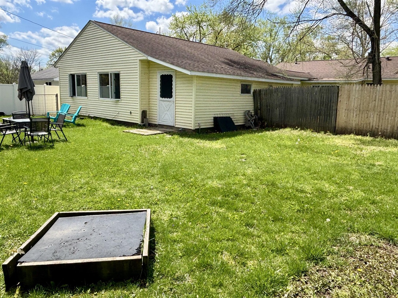 817 Market Street, Sturgis, MI, 49091