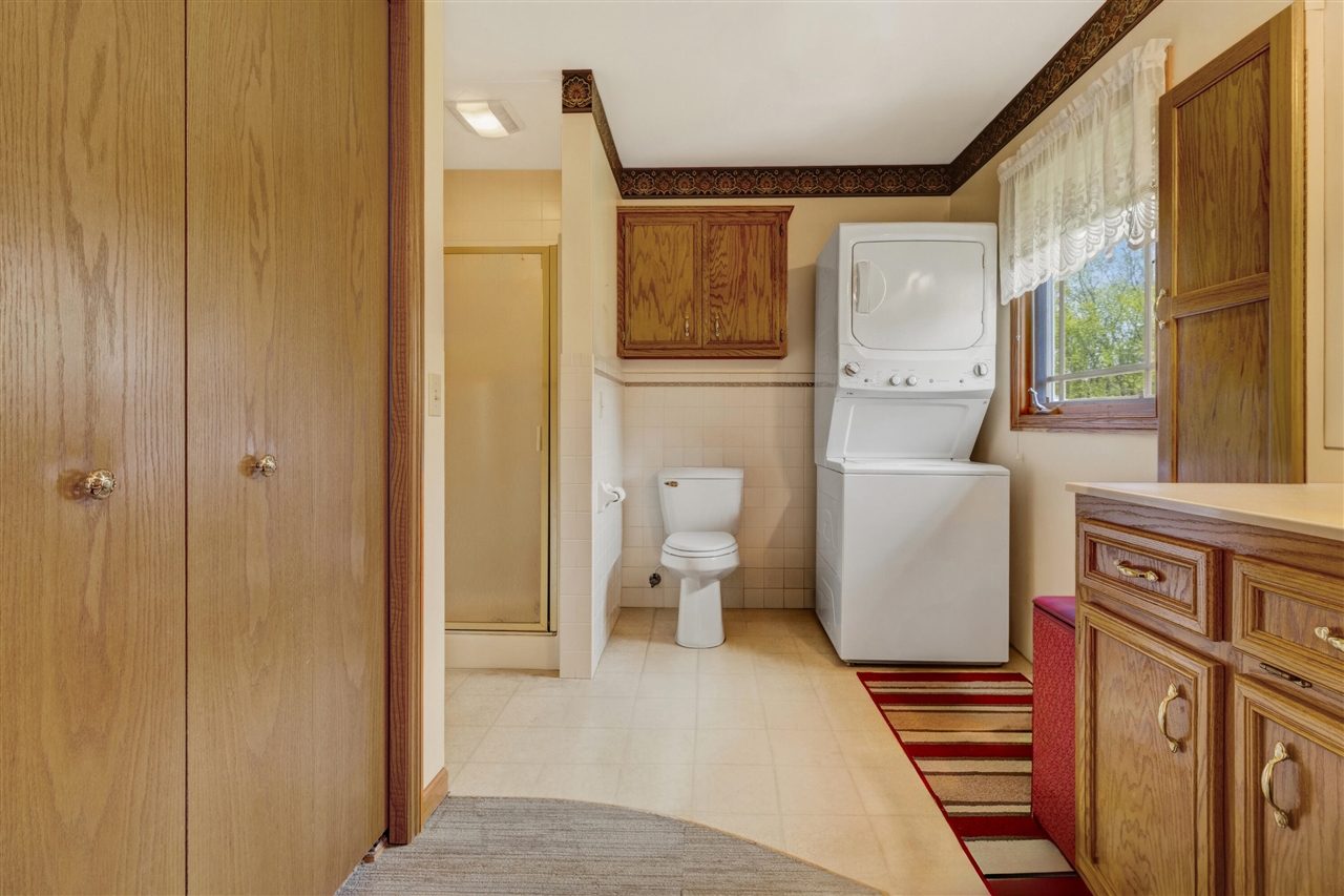 2250 Barry Street, Hudsonville, MI, 49426-9448