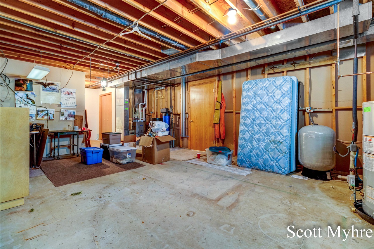 2250 Barry Street, Hudsonville, MI, 49426-9448