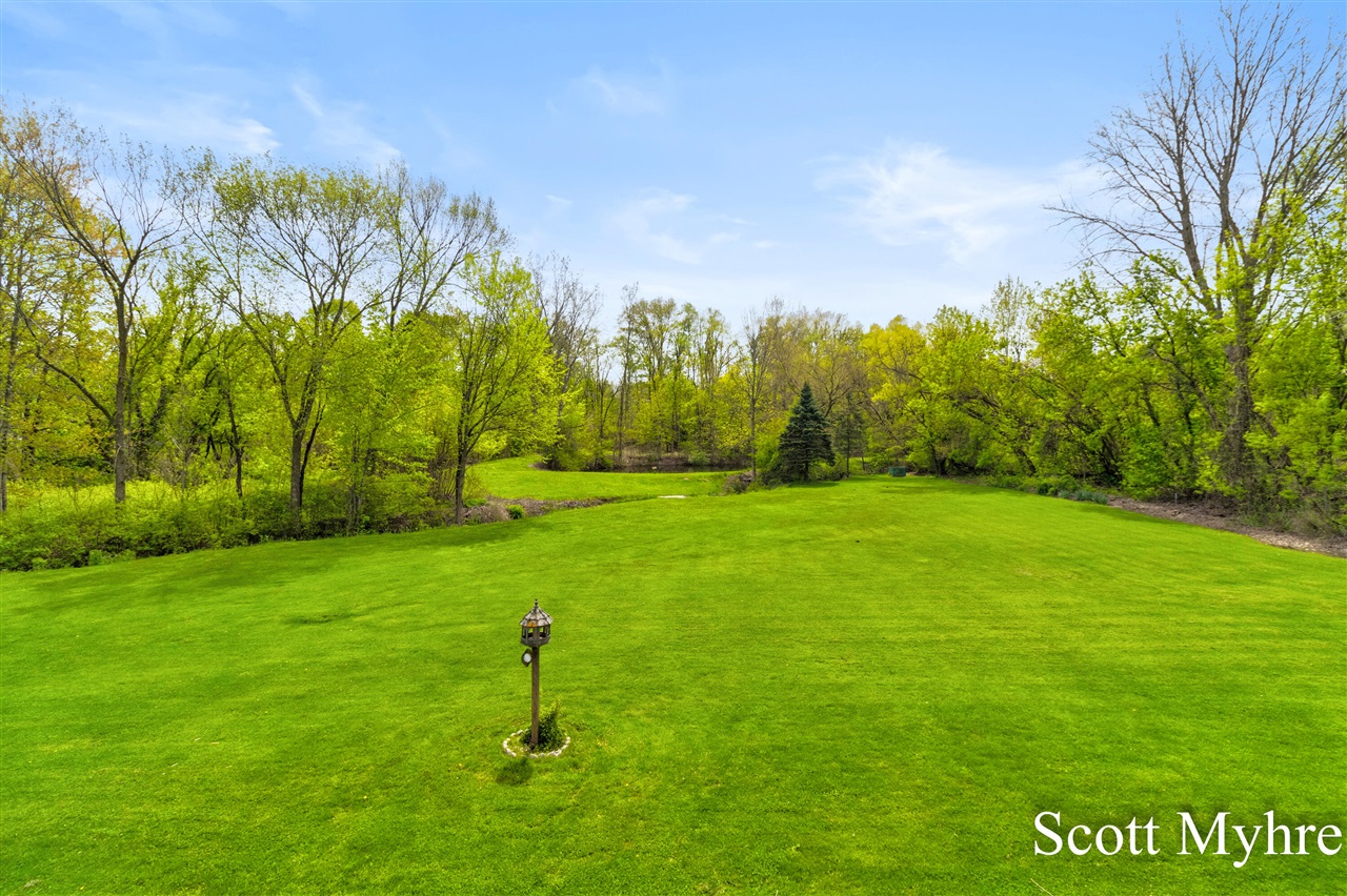 2250 Barry Street, Hudsonville, MI, 49426-9448