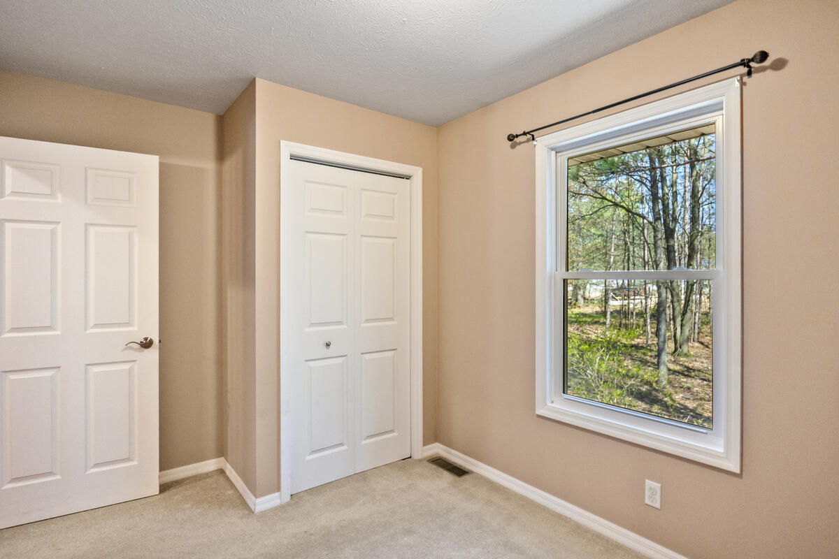 4955 Red Pine Drive, Grant, MI, 49327-9695