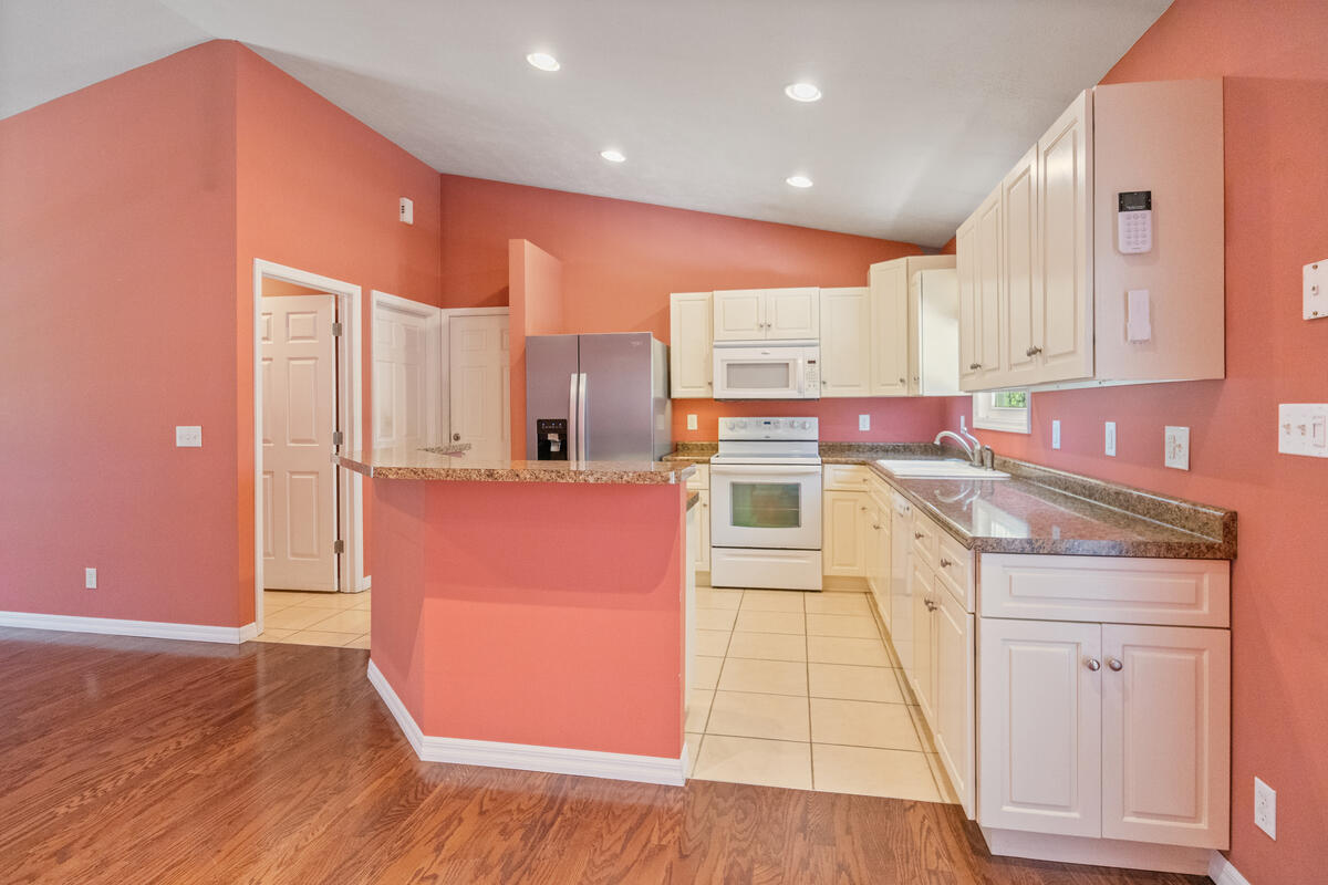 4955 Red Pine Drive, Grant, MI, 49327-9695