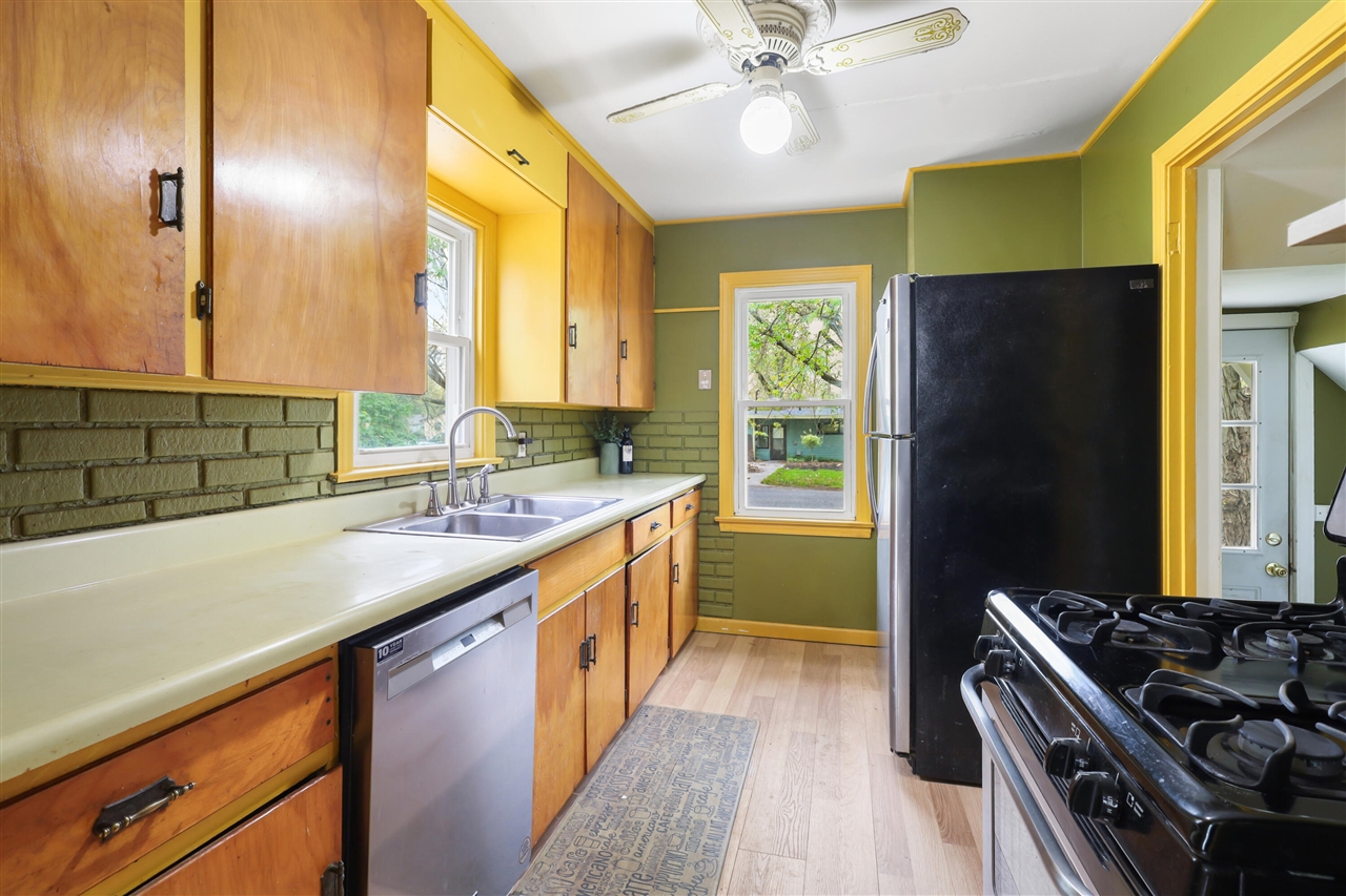 1808 Park Avenue, Kalamazoo, MI, 49004-1648