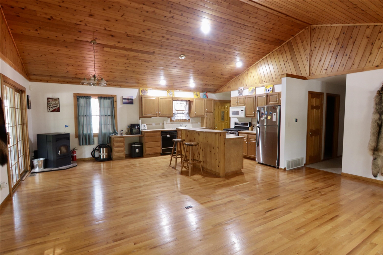 7312 W Echo Lake Drive, Baldwin, MI, 49304-8812