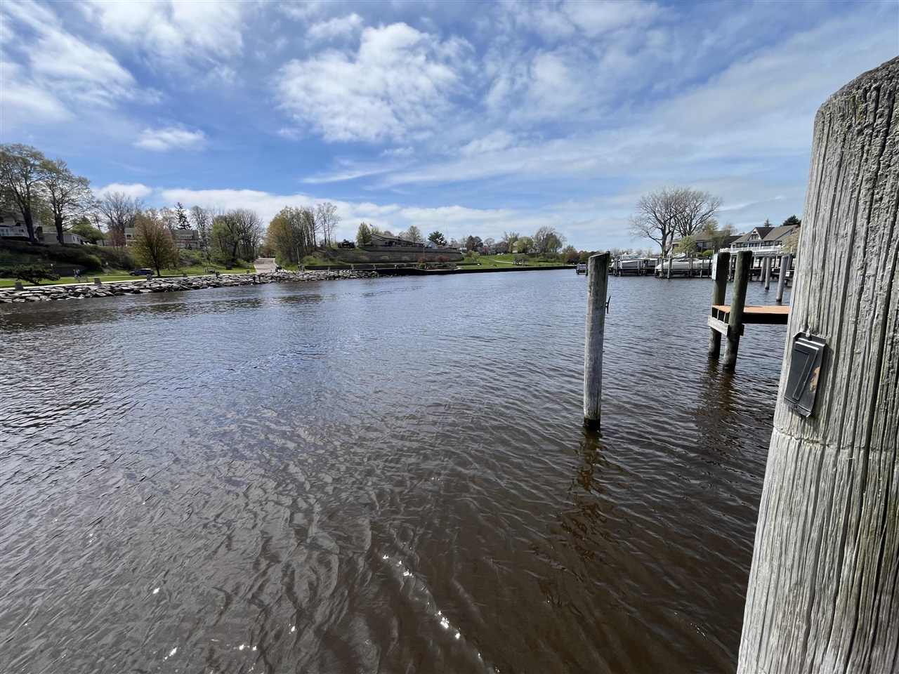 36 N Shore Drive, South Haven, MI, 49090-1133