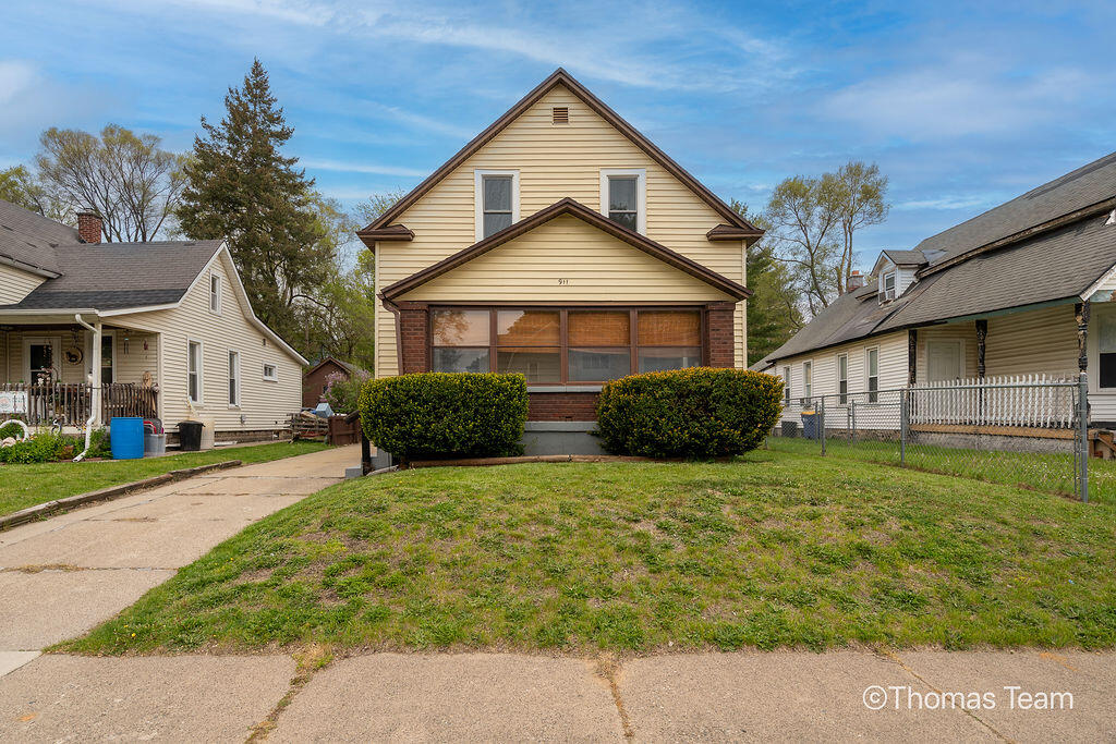 911 Hancock Street, Grand Rapids, MI, 49507-1918