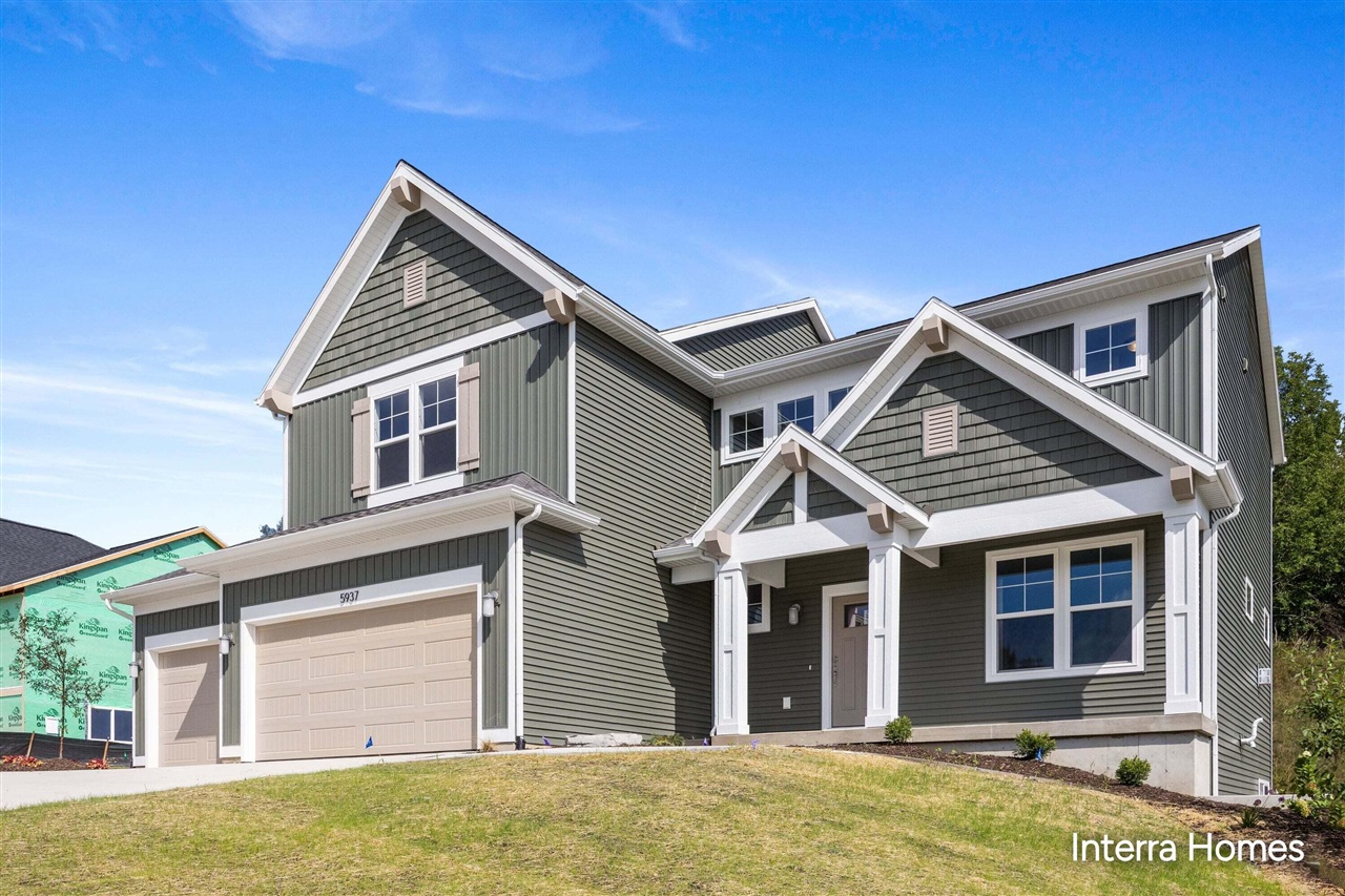 Photo 3 of Single family home for sale at 5937 Valley Point Dr, Caledonia, MI 49316 | MLS# 70530963 | Listing updated on 2026-10-07