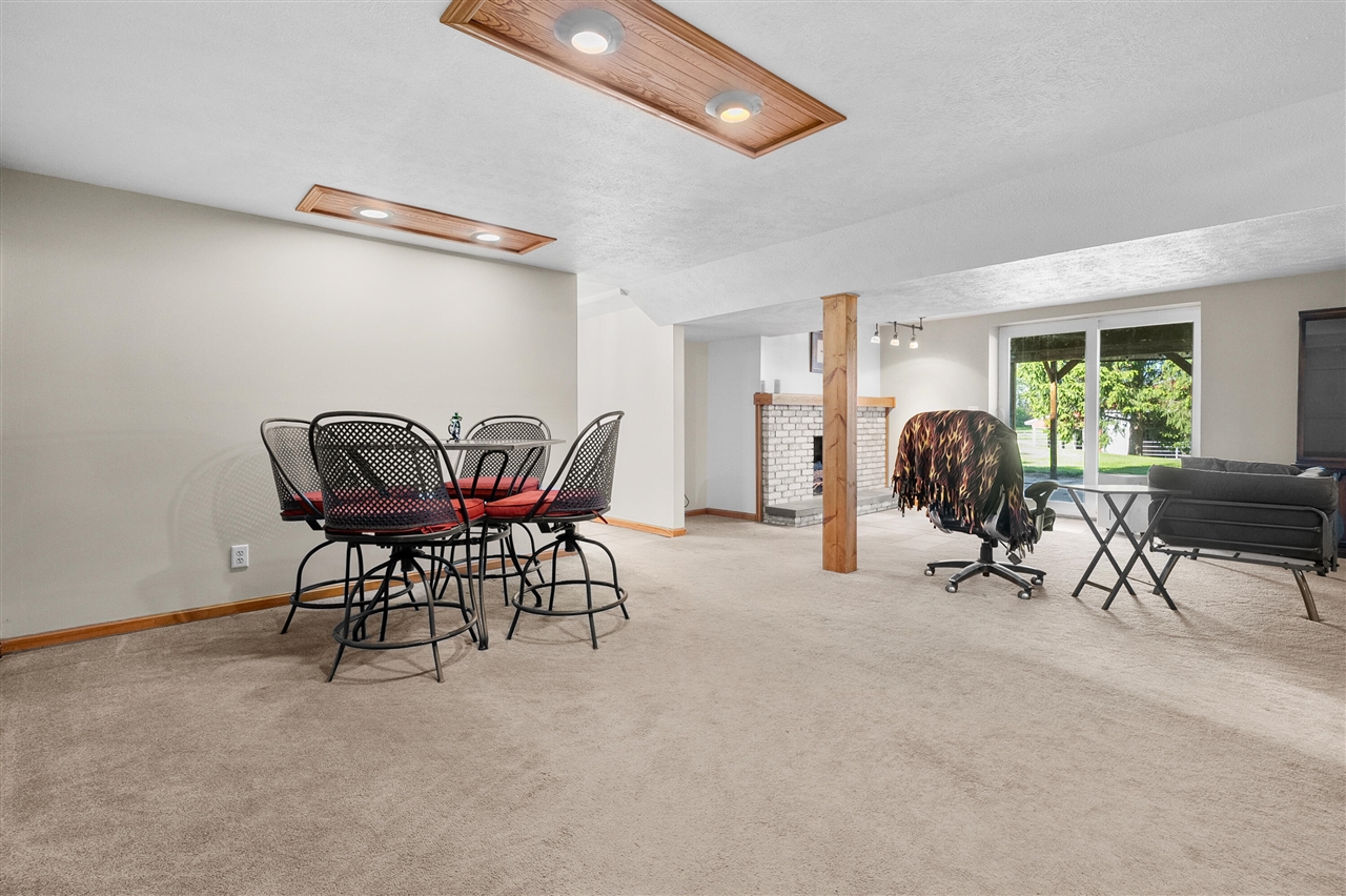 14941 S 1st Street, Schoolcraft, MI, 49087