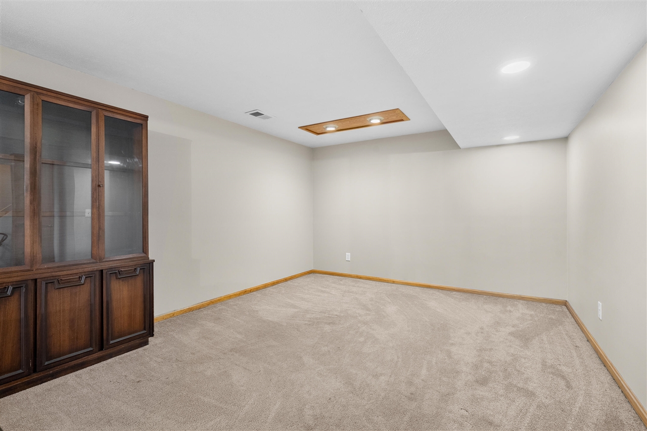 14941 S 1st Street, Schoolcraft, MI, 49087