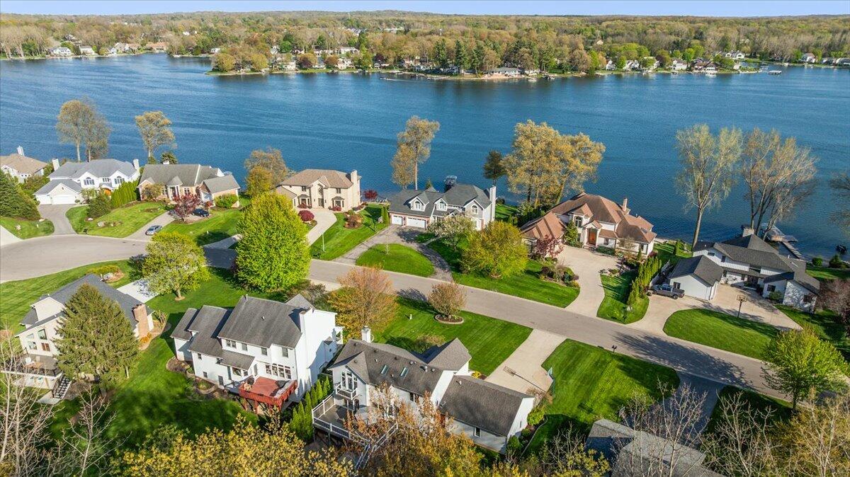 7321 Cuesta Way, Rockford, MI, 49341
