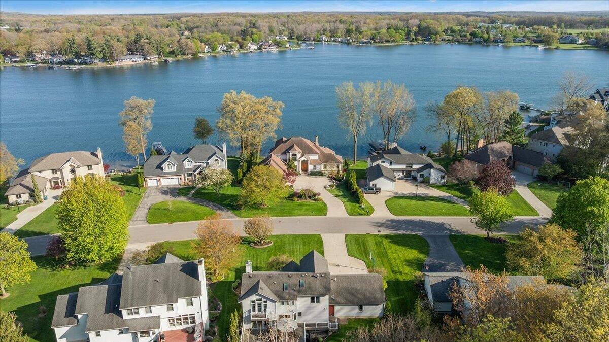 7321 Cuesta Way, Rockford, MI, 49341