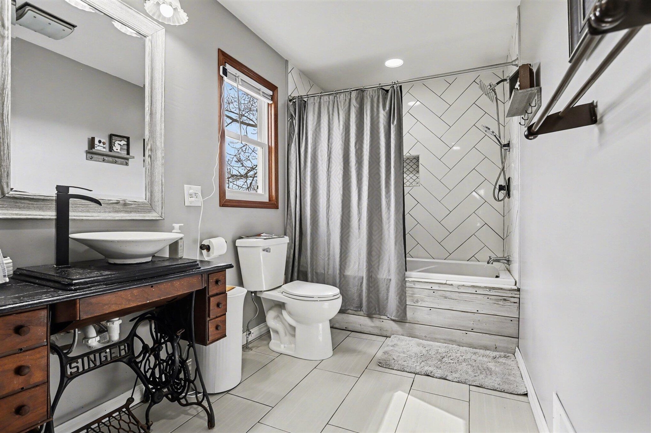 19250 Homer Road, Marshall, MI, 49068-9768
