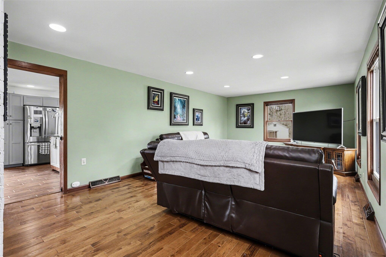 19250 Homer Road, Marshall, MI, 49068-9768