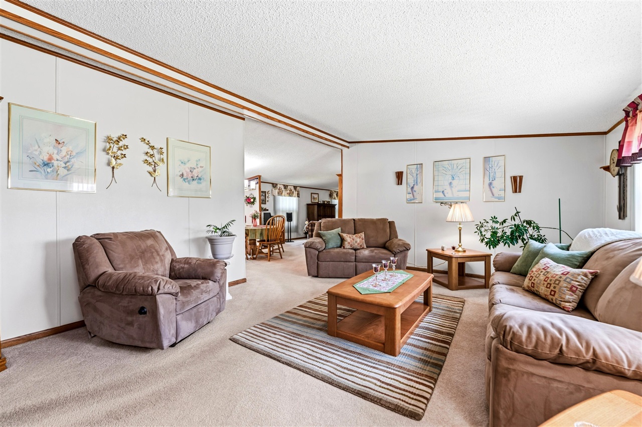 10175 E R Avenue, Scotts, MI, 49088-8367