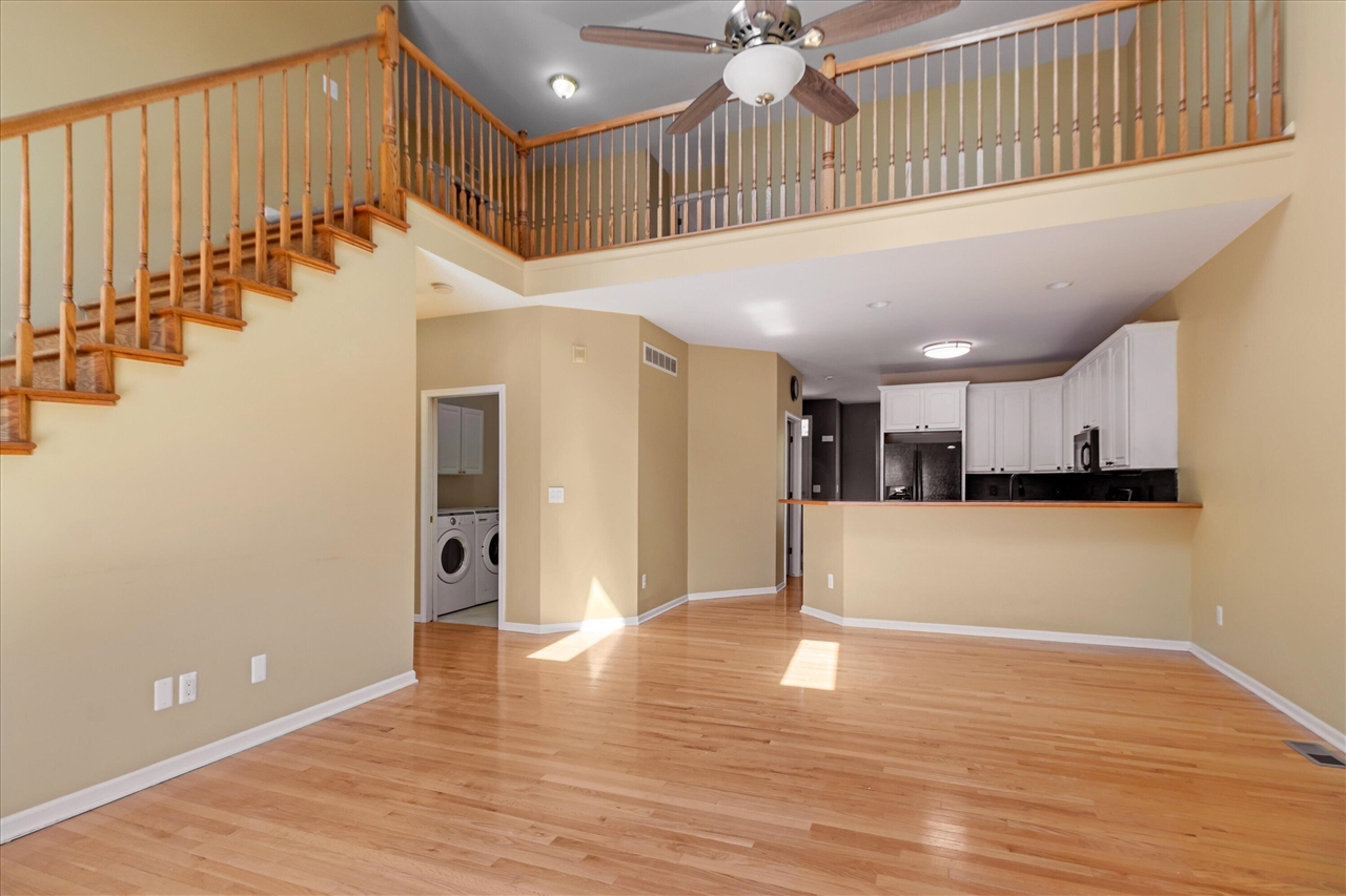 48551 Oak Bridge Drive, Canton, MI, 48188-7913