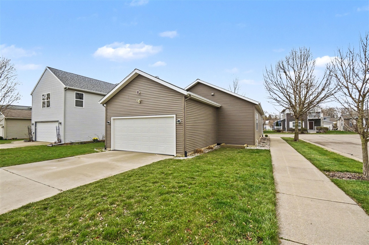 4355 Astoria Avenue, Grand Rapids, MI, 49512-5249