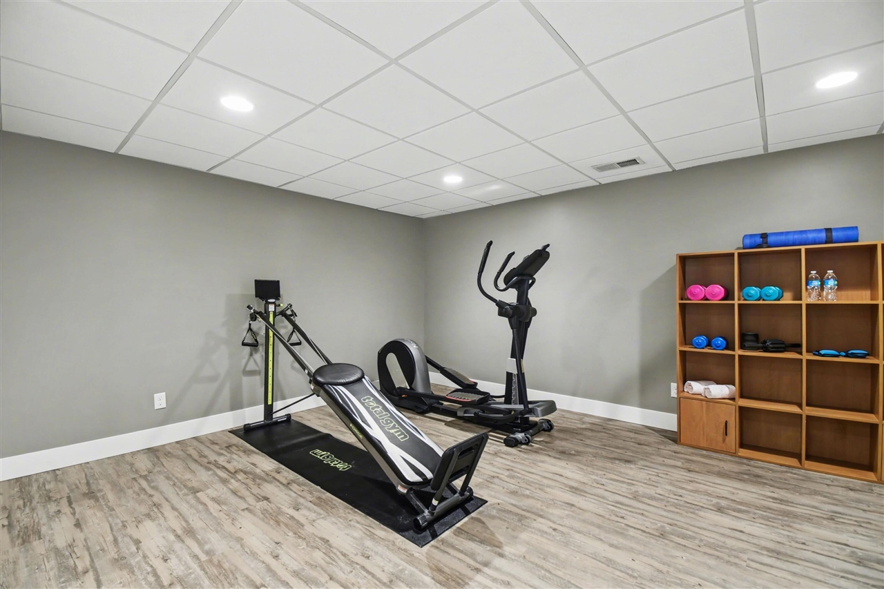 4355 Astoria Avenue, Grand Rapids, MI, 49512-5249