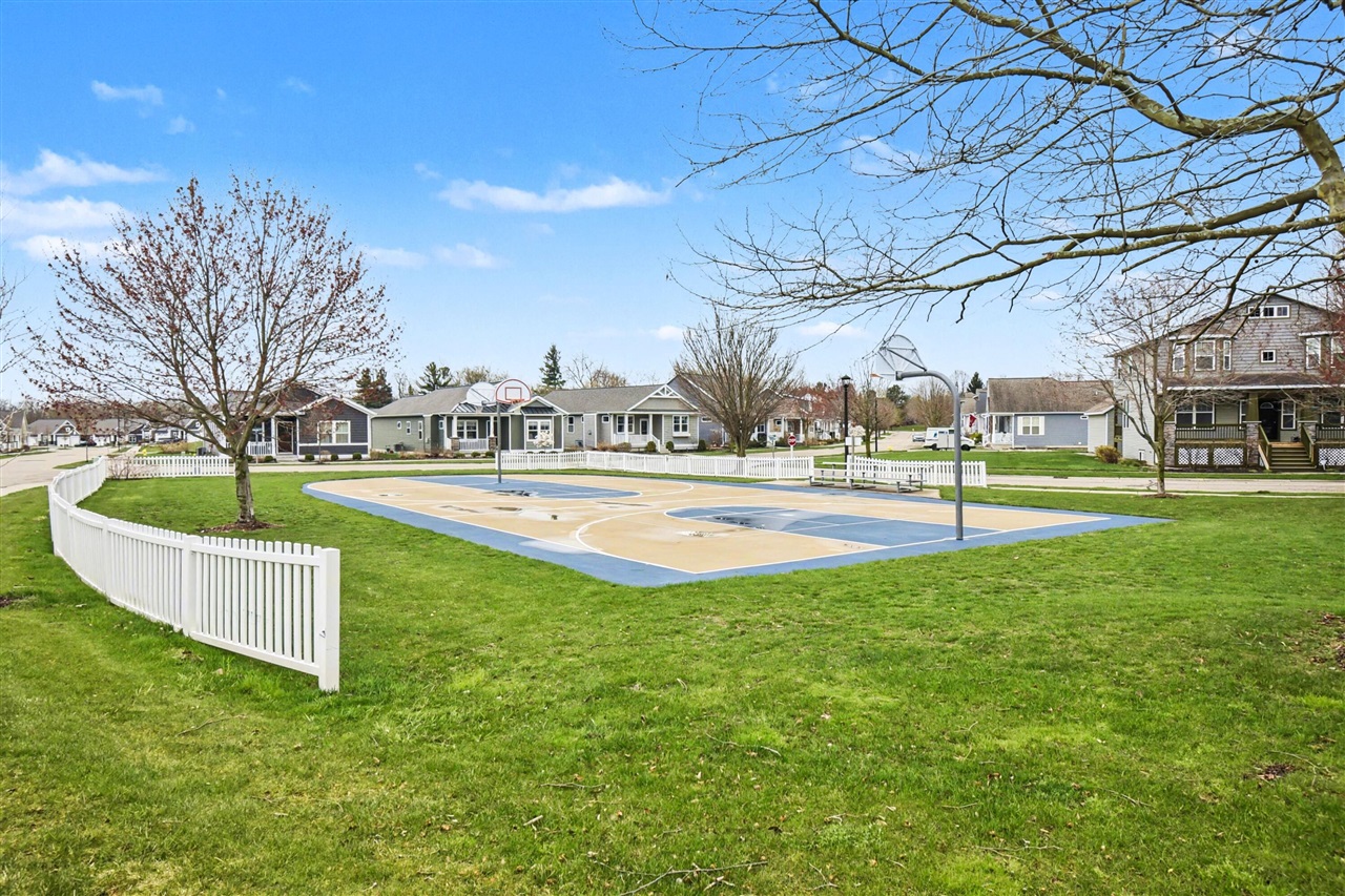 4355 Astoria Avenue, Grand Rapids, MI, 49512-5249